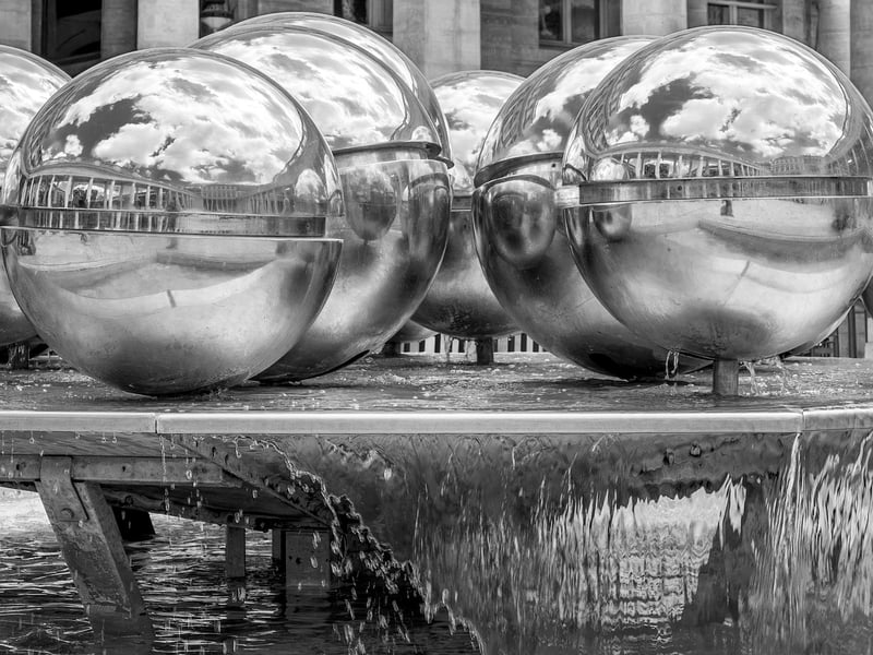 Living Art Installations